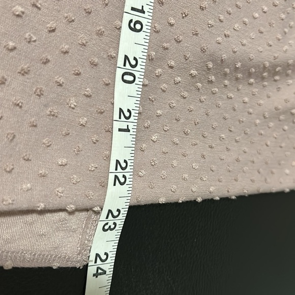 Aritzia Wilfred La Riviere Open Back Jacquard Long Sleeves Tee Pink Sz XXS - Picture 13 of 14